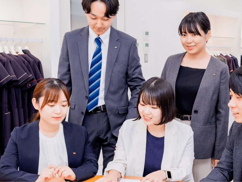 現役社員インタビュー